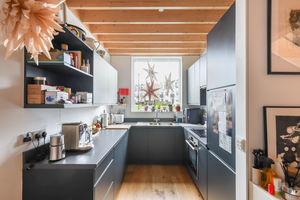 Photo 13- click for photo gallery